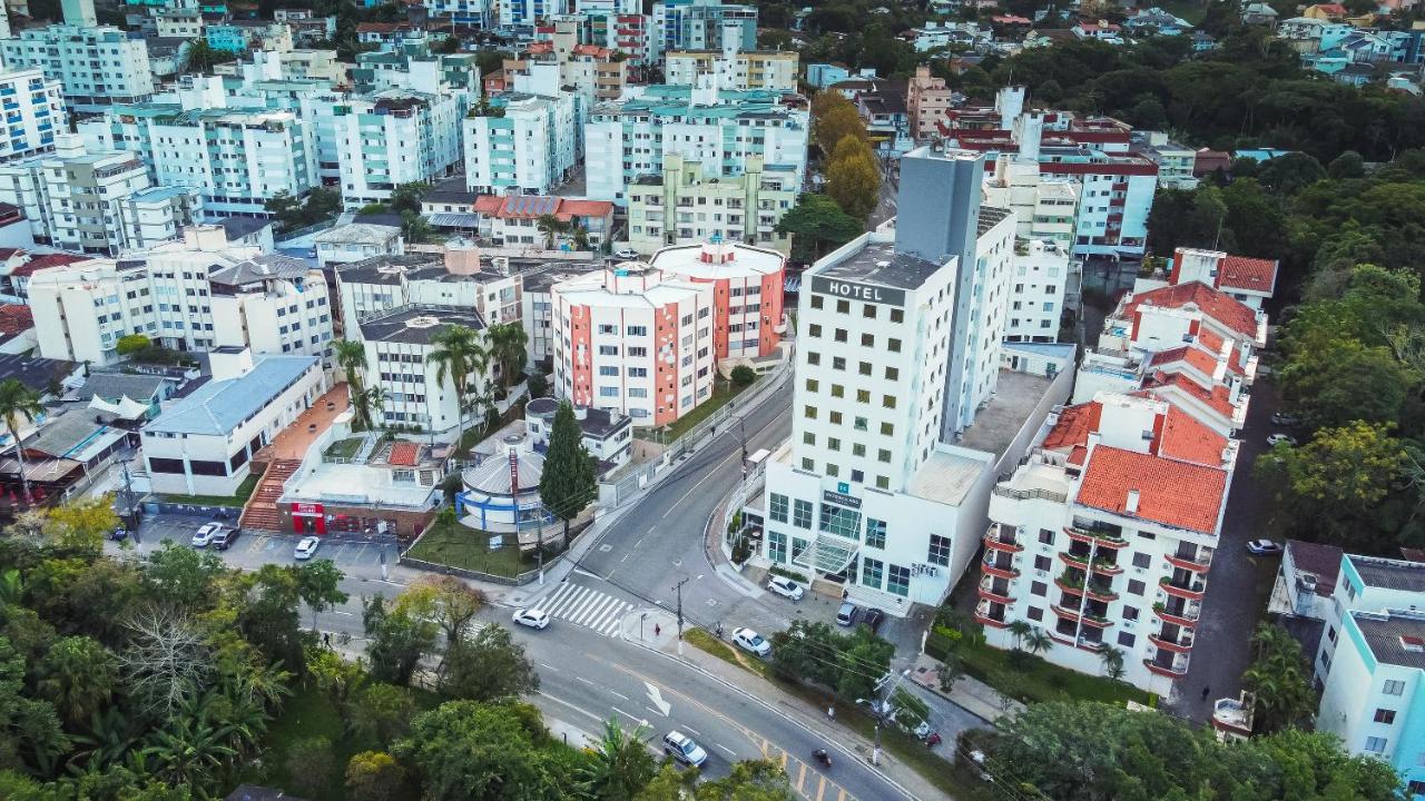 Interclass Флорианополис Экстерьер фото
